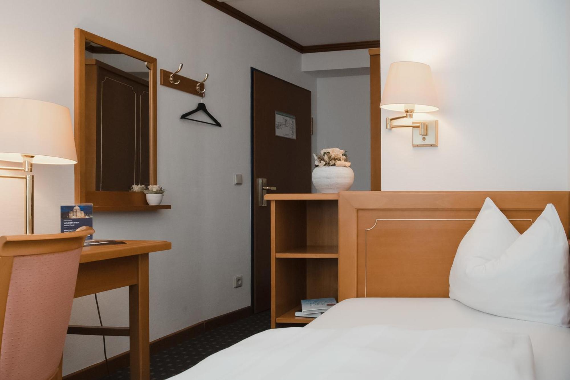 Hotel Alekto Freiberg Zewnętrze zdjęcie